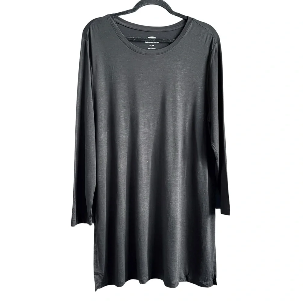 Old Navy Black Asymmetrical Tunic with Long Sleeves - Picture 2 of 6